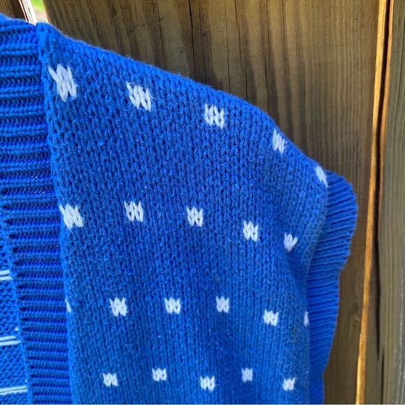 Vintage The Villager blue white knit cardigan sweater vest stripe M as is - Picture 3 of 16